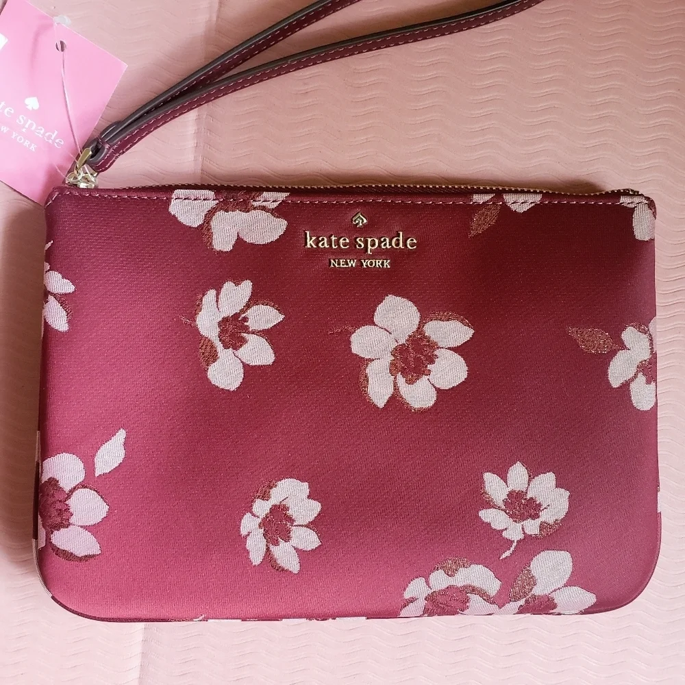 Kate Spade Chelsea The Little Better Floral Large Wristlet, NWT